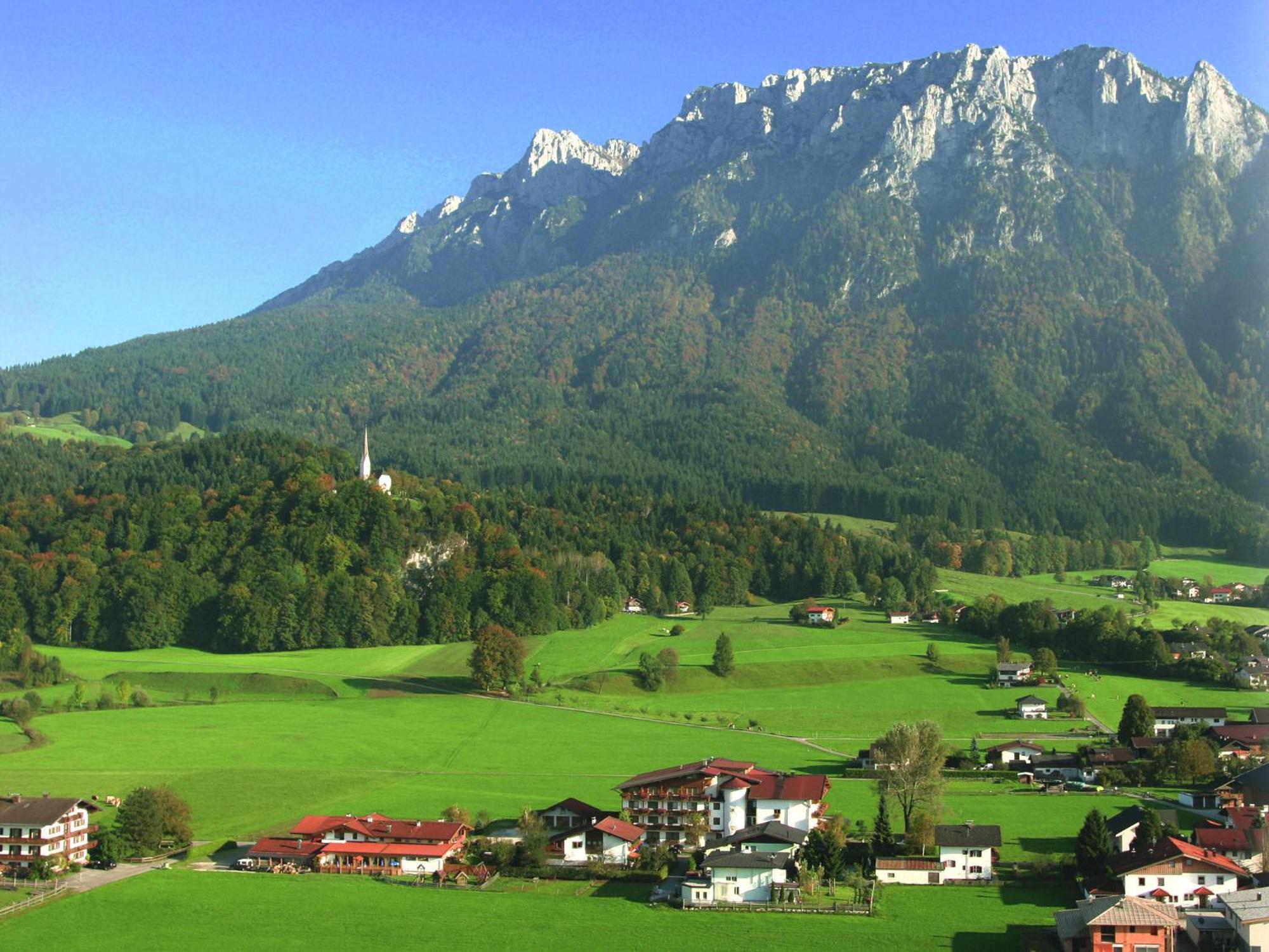 Daskaiser - Dein Gartenhotel In Tirol Ebbs Exteriör bild